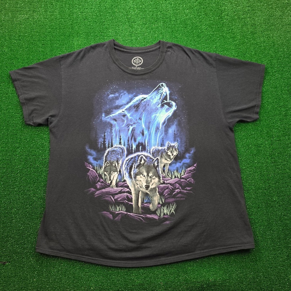 DOM Three Wolf Moon Celestial Spirit Animal Graphic Tshirt Mens XL Black